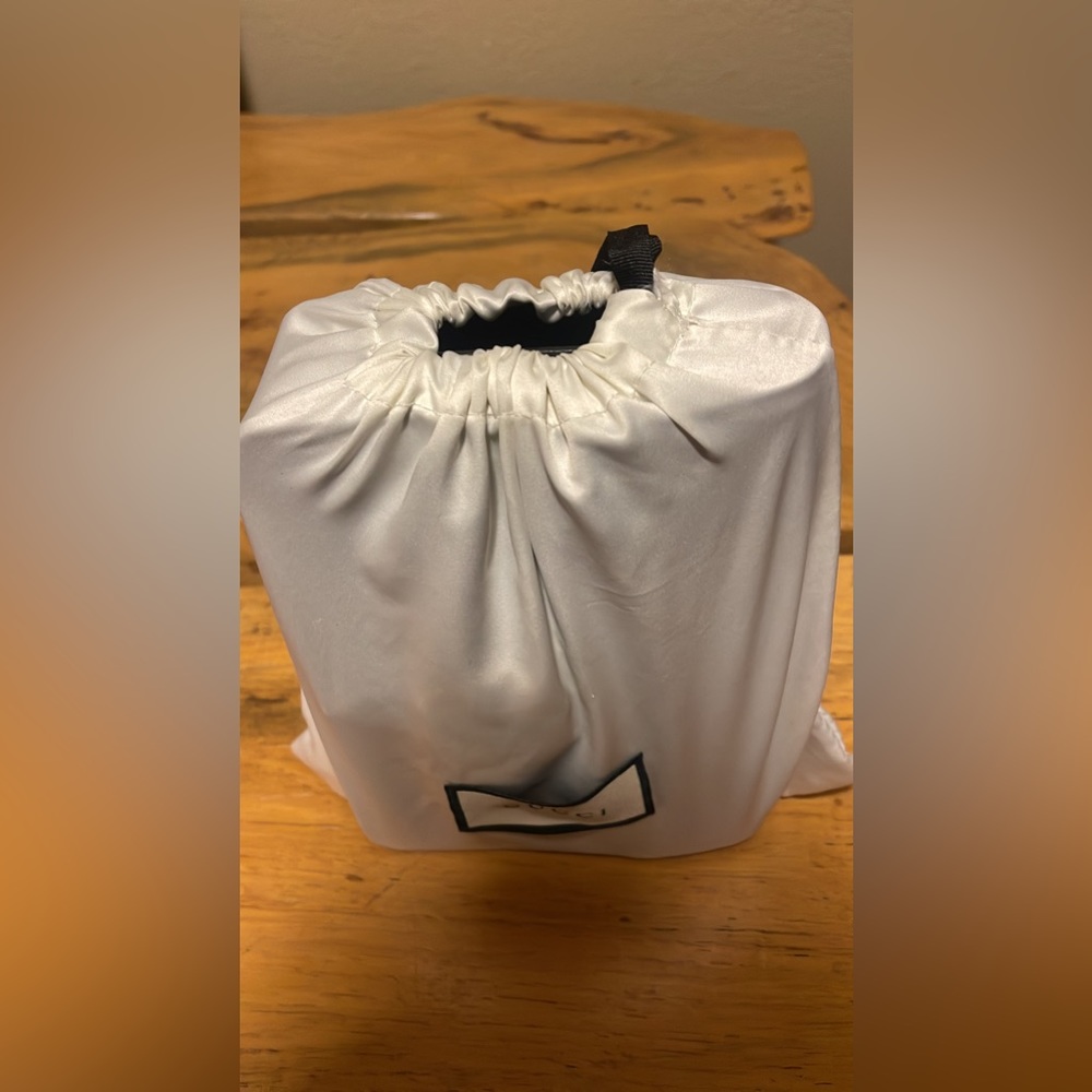 Authentic Gucci - Small Dollar Interlocking G Sho… - image 4